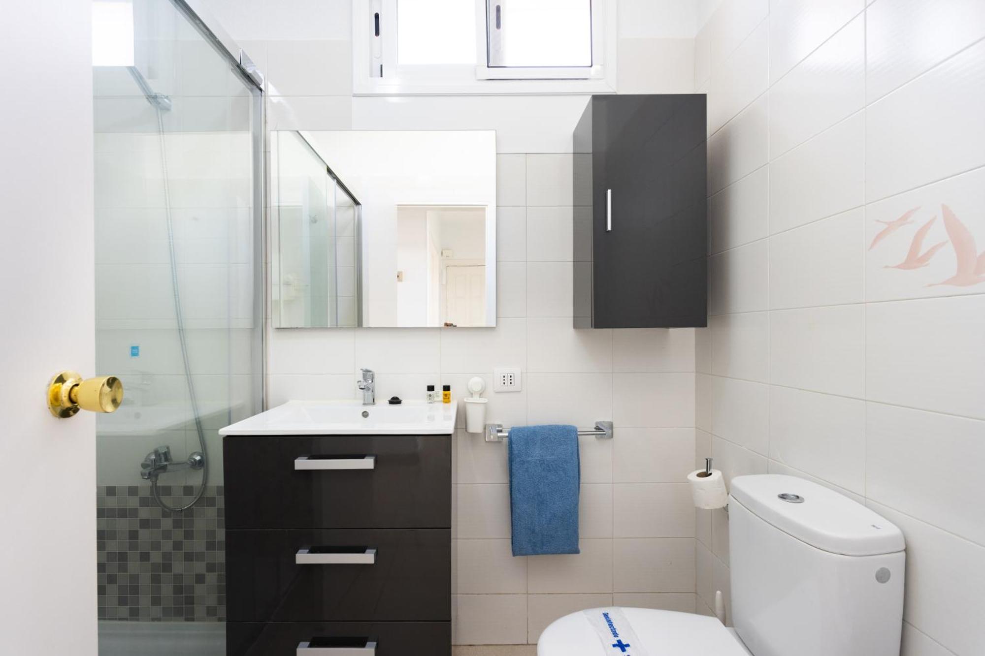 Frontline Playa Las Vistas With Pool, Parking, Sea Los Cristianos  Exterior foto