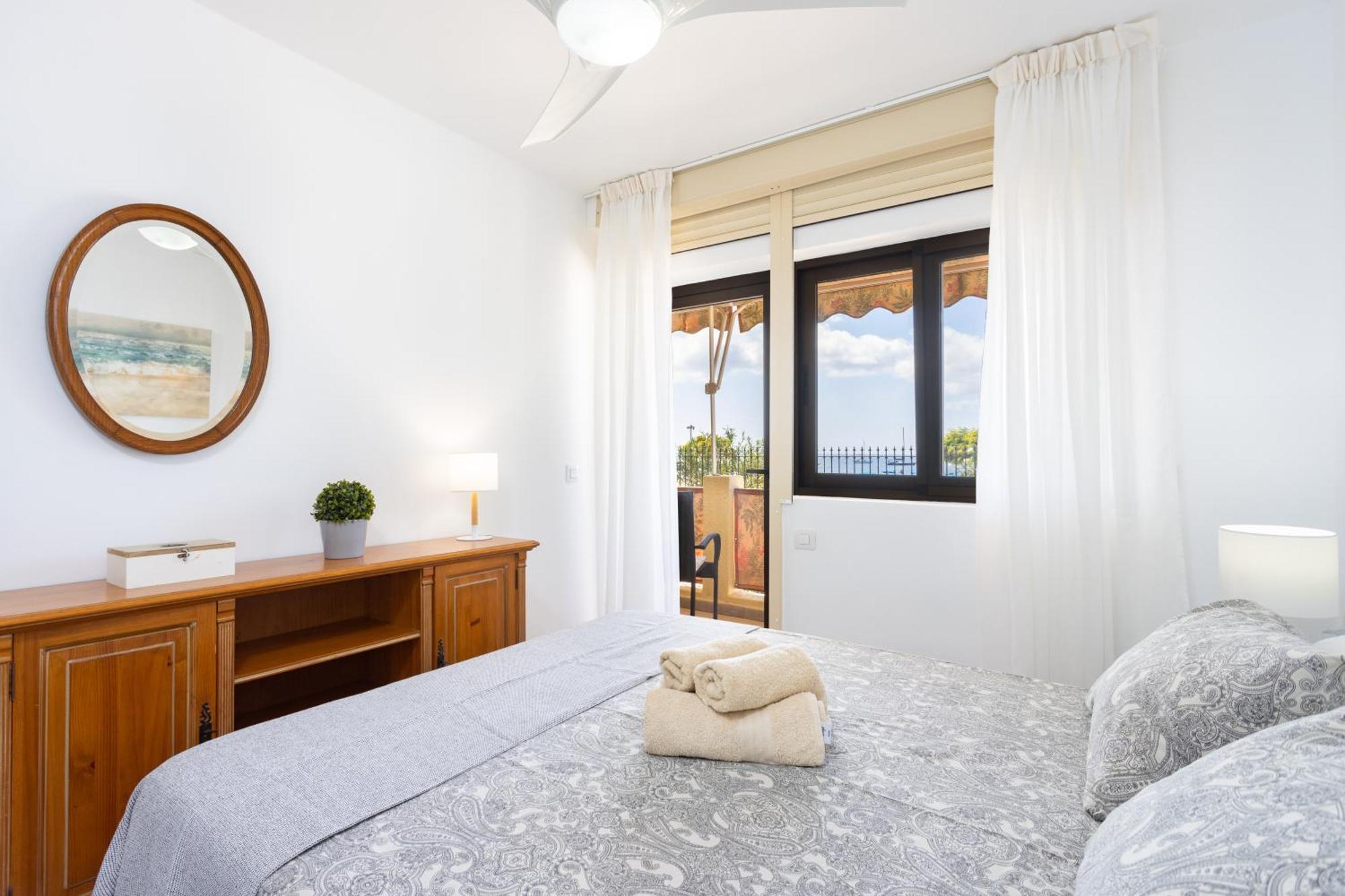 Frontline Playa Las Vistas With Pool, Parking, Sea Los Cristianos  Exterior foto